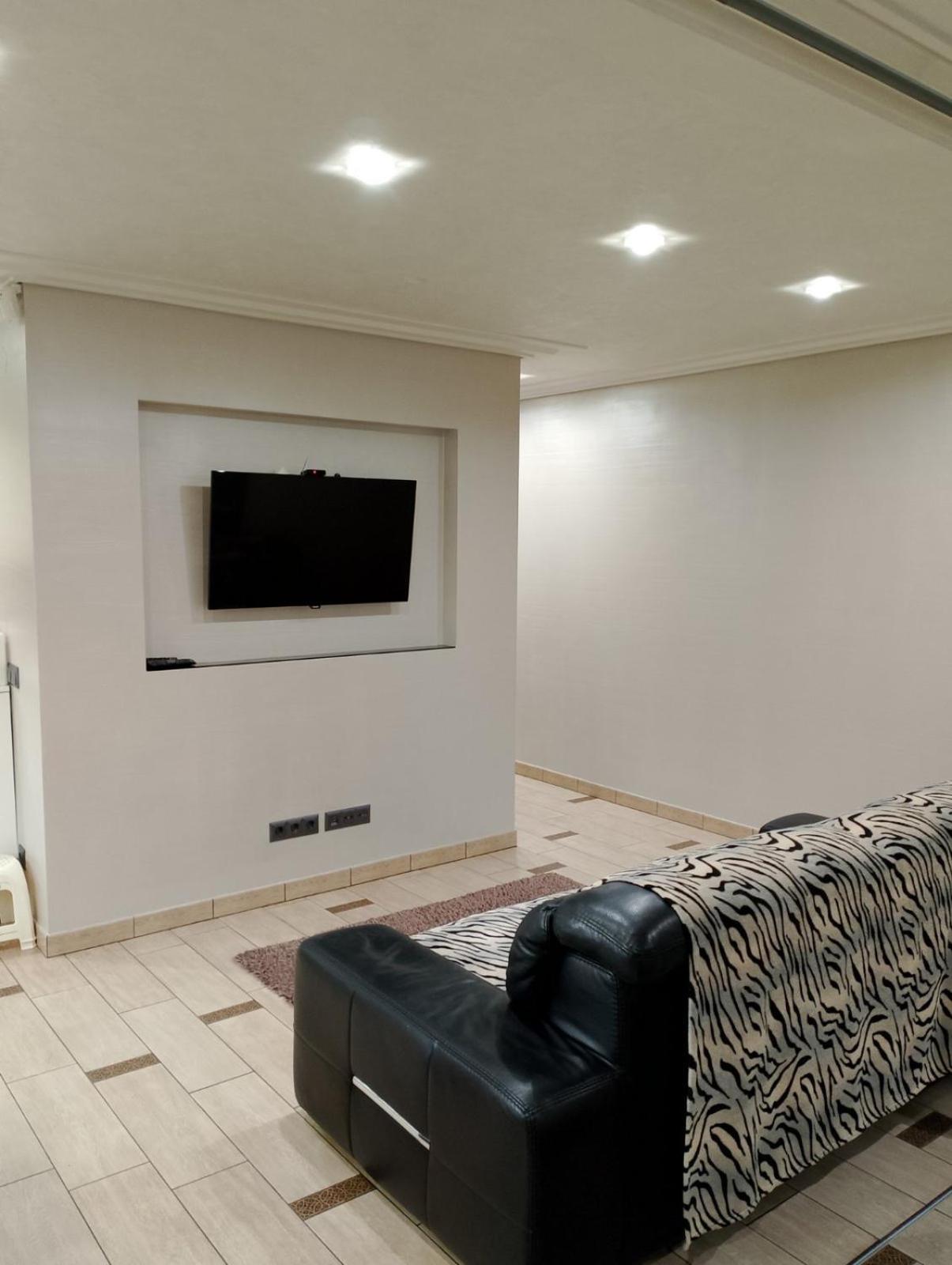 Apartment At Kvitka Polonyny